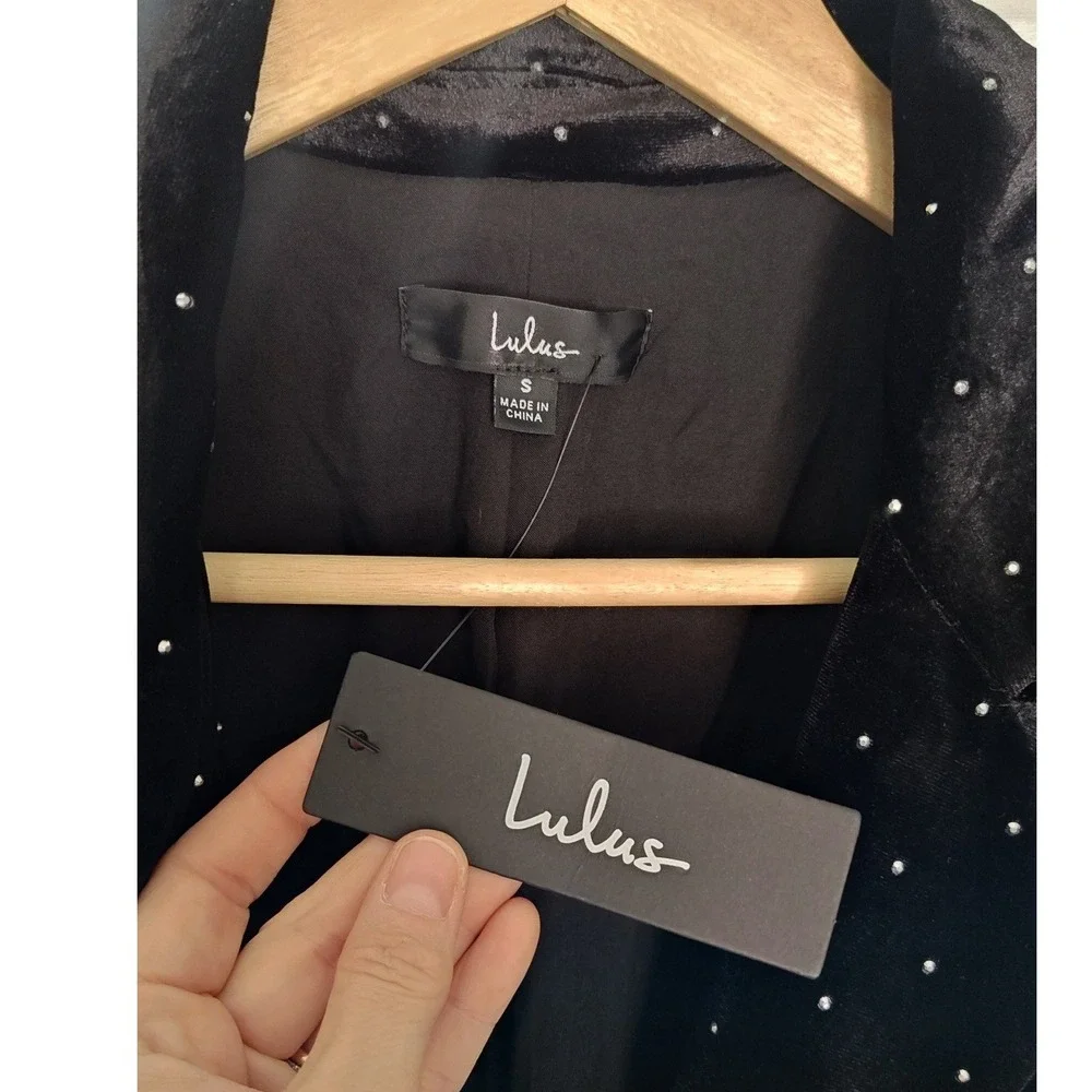 Lulus Glamorous Statement Black Velvet Studded Blazer Rhinestone‎ Gems small New